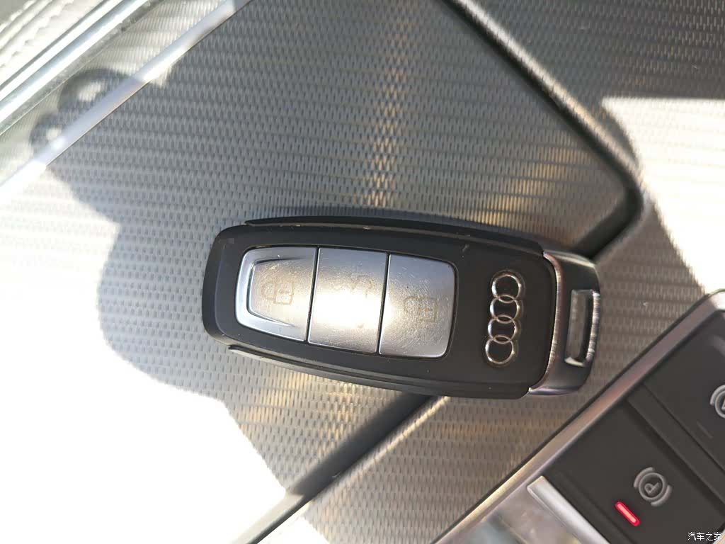Audi A6L, 2021 17