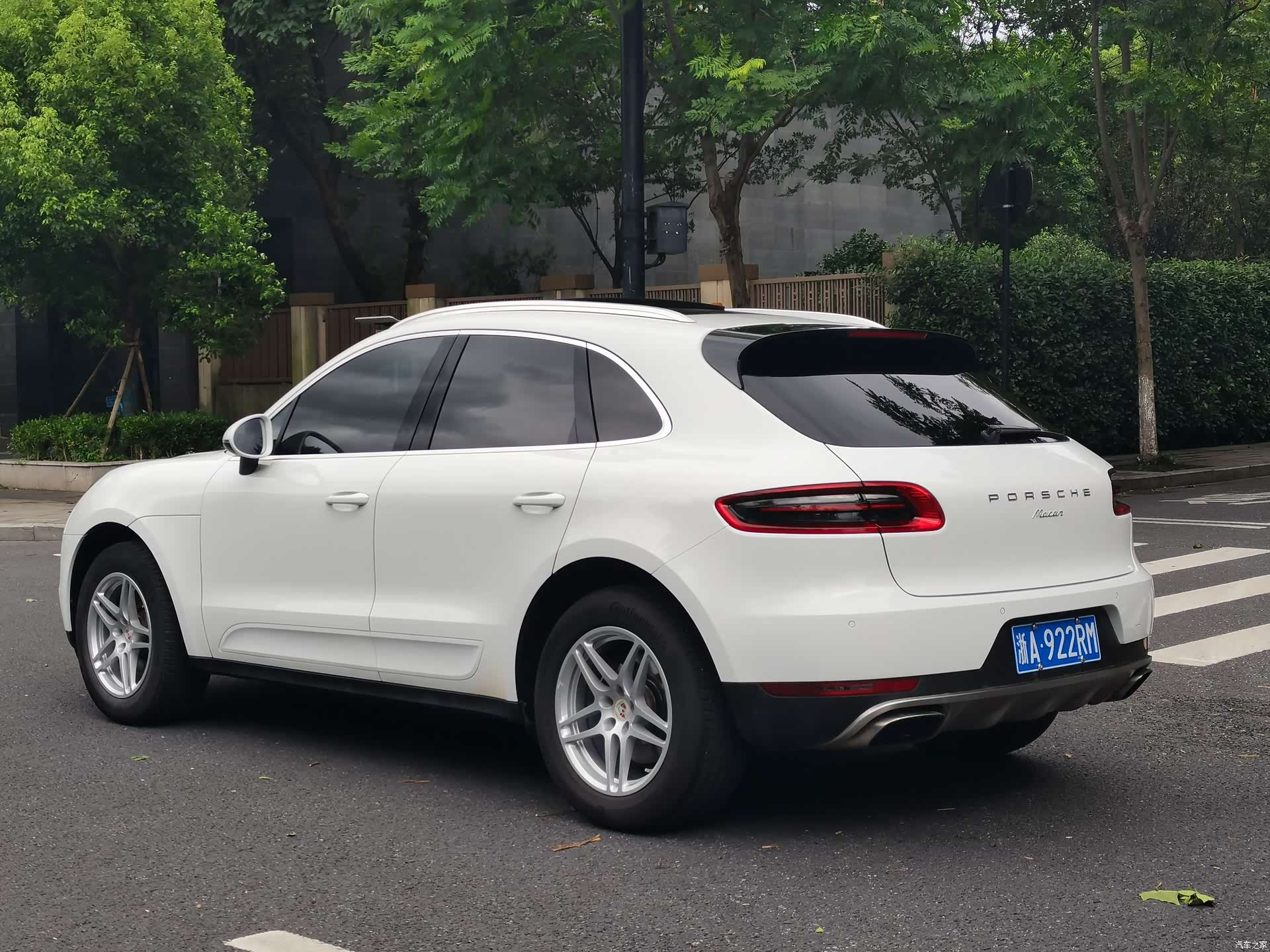 Porsche Macan, 2016 все фото