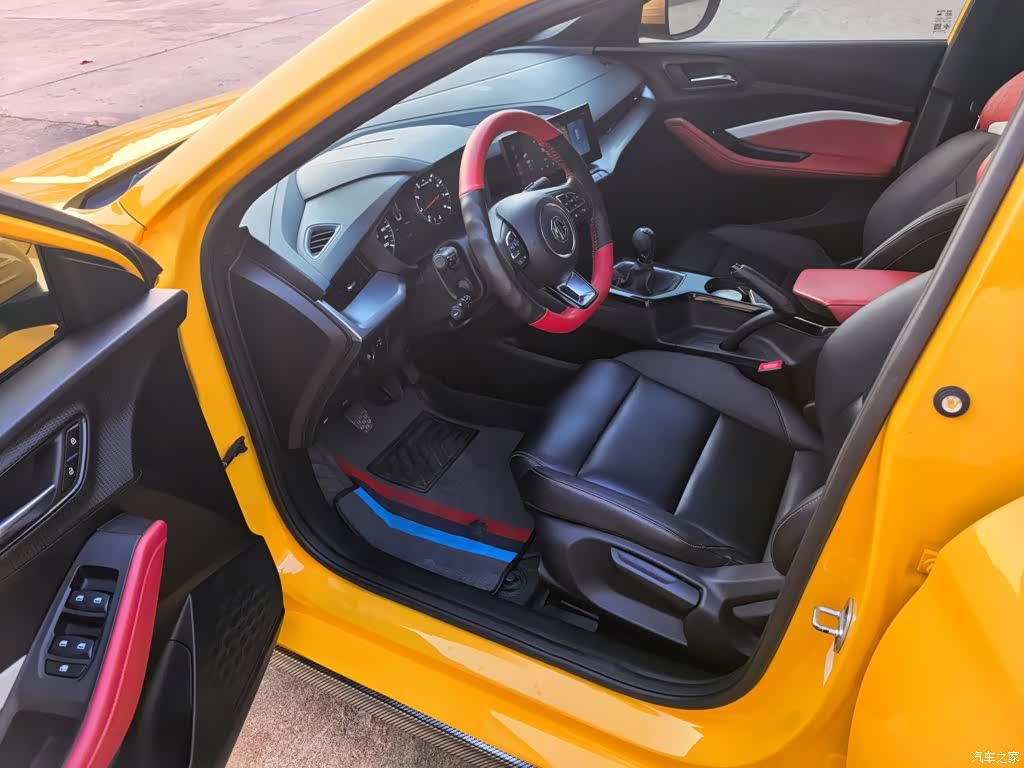 MG MG5, 2021 12