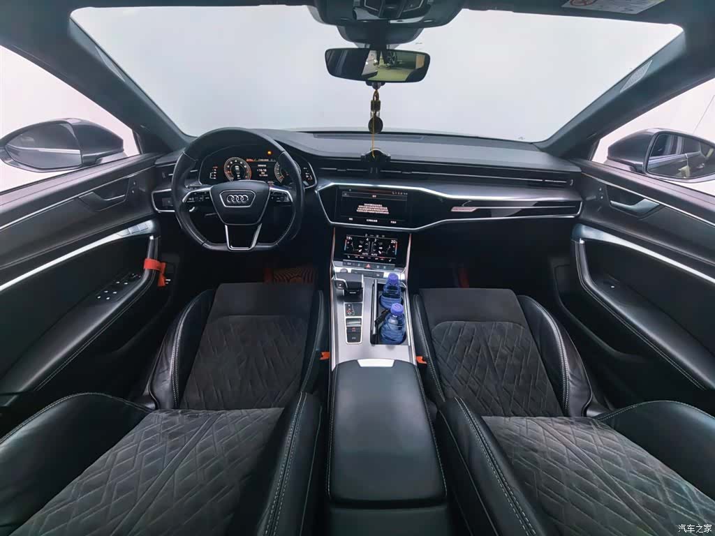 Audi A6L, 2021 9
