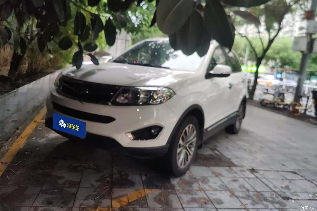 Chery 5, 2015 1