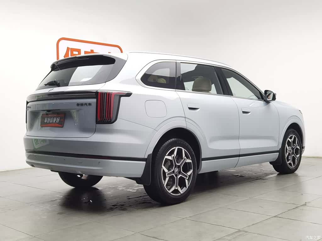 Jetour L7, 2025 2