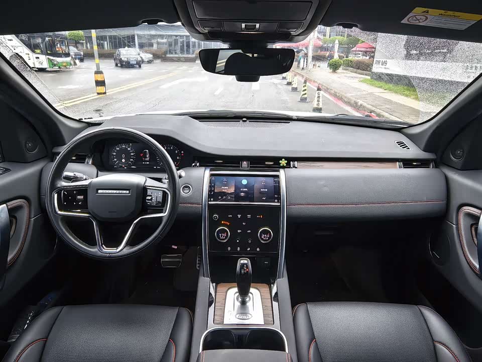 Land Rover Discover sports