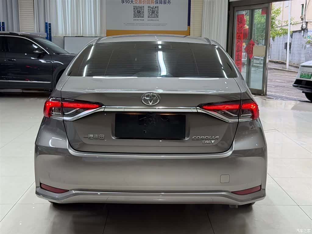 Toyota Corolla, 2024 все фото