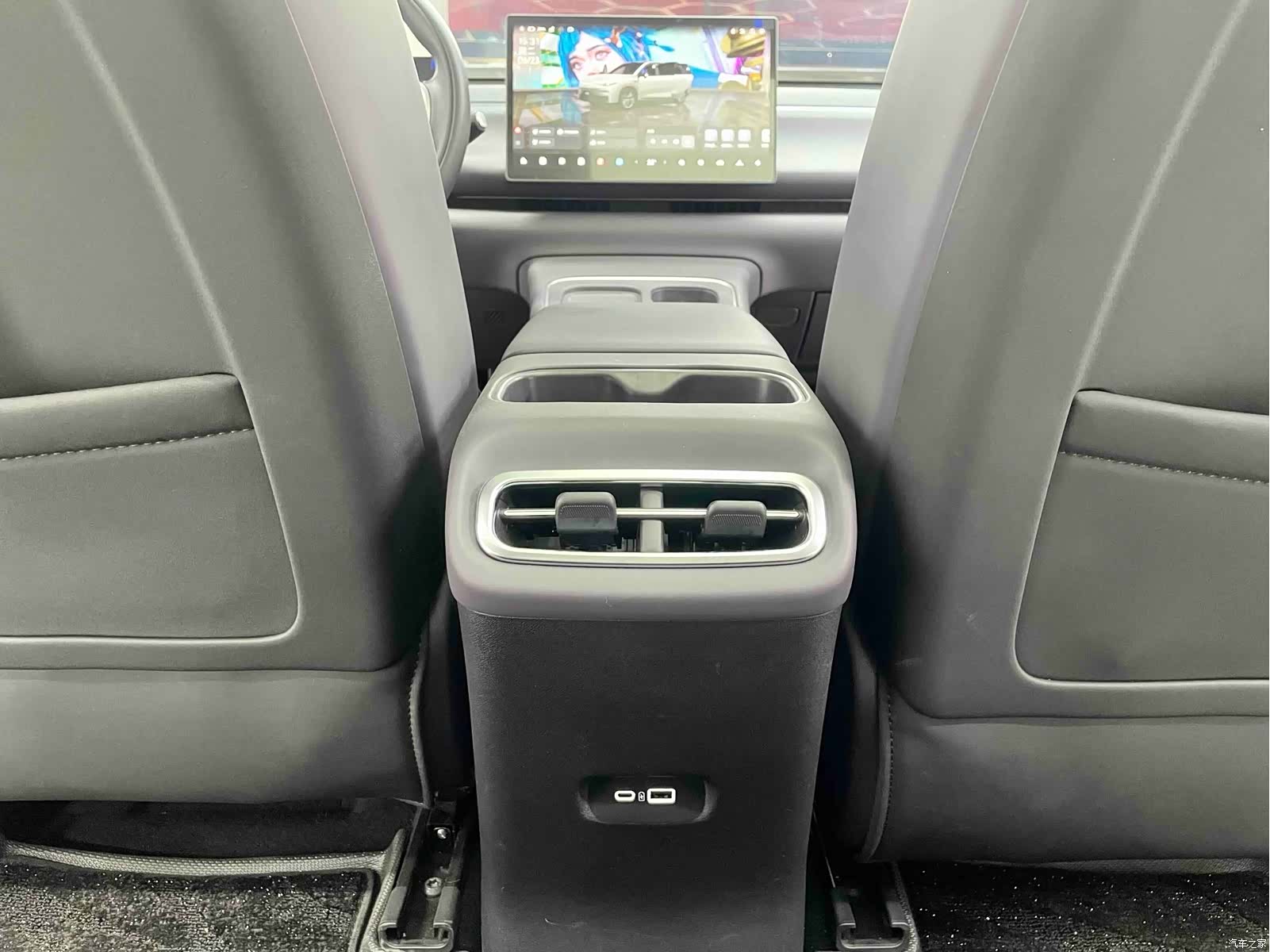 Leapmotor C10, 2025 10