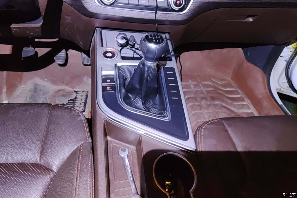 DongFeng X5, 2017 16