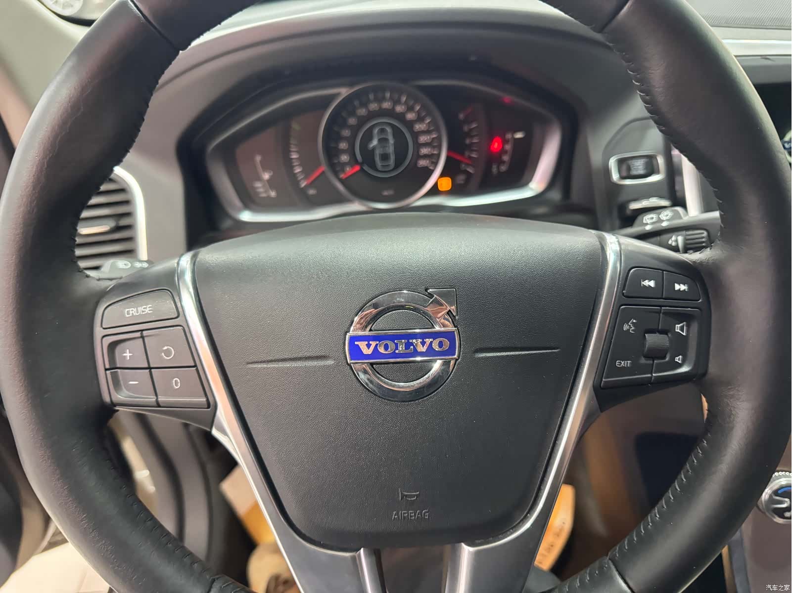 Volvo XC60, 2016 13