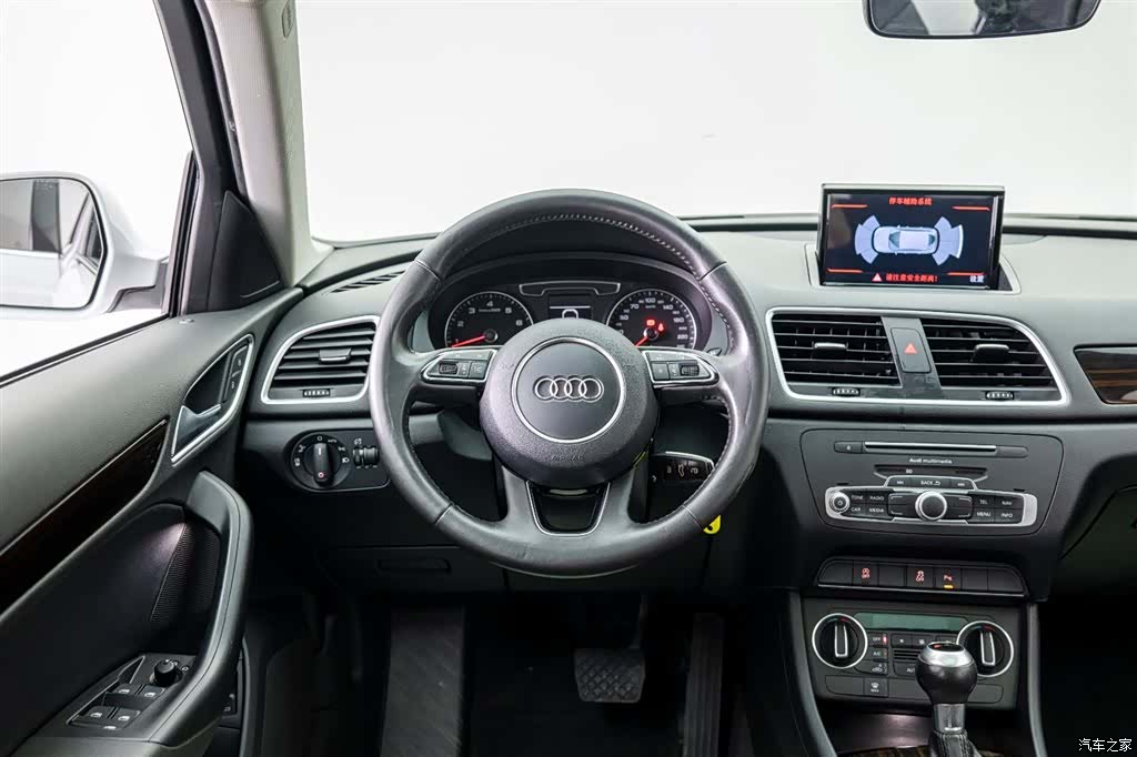 Audi Q3, 2017 18