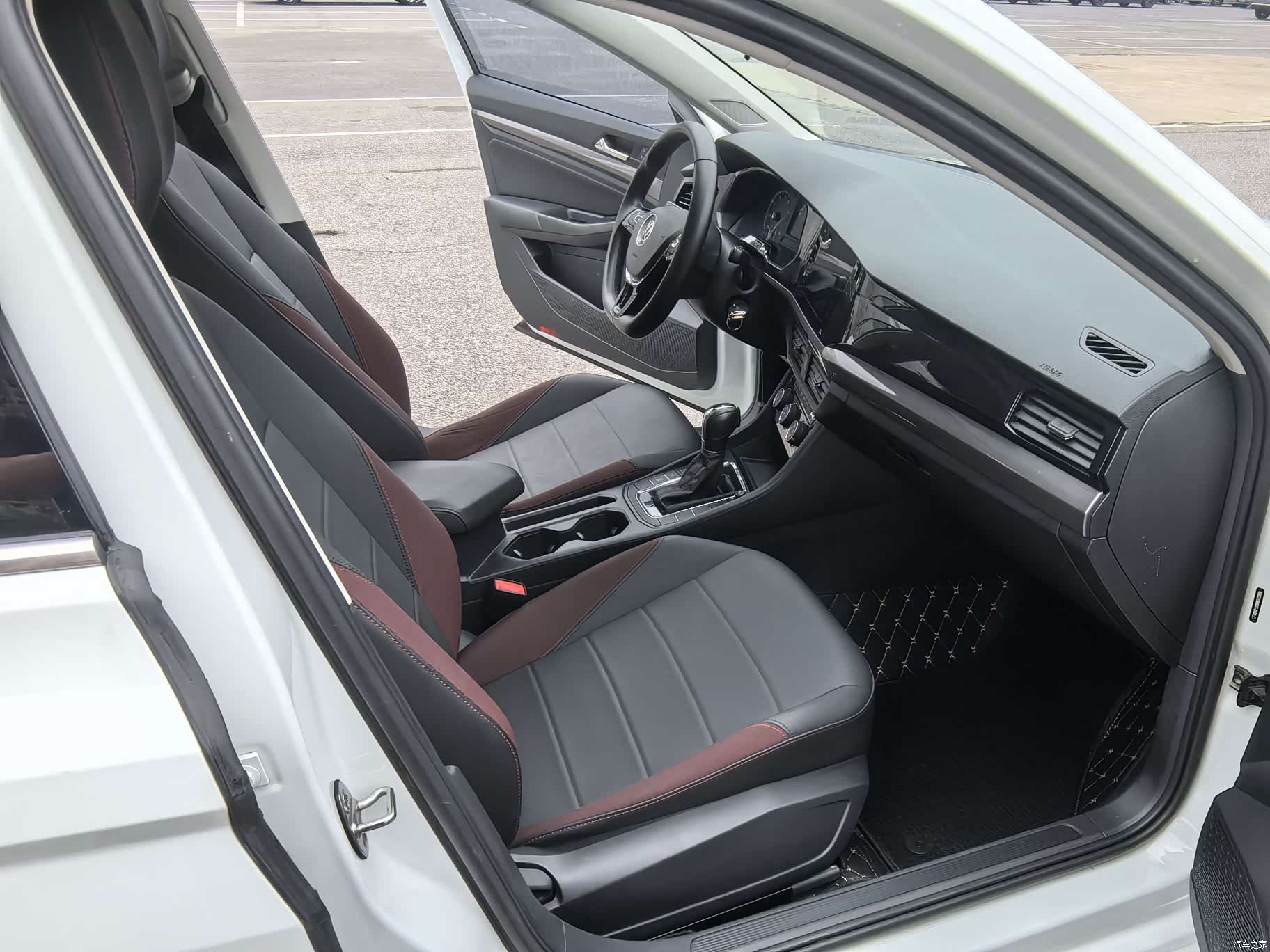 Volkswagen Bora, 2023 15
