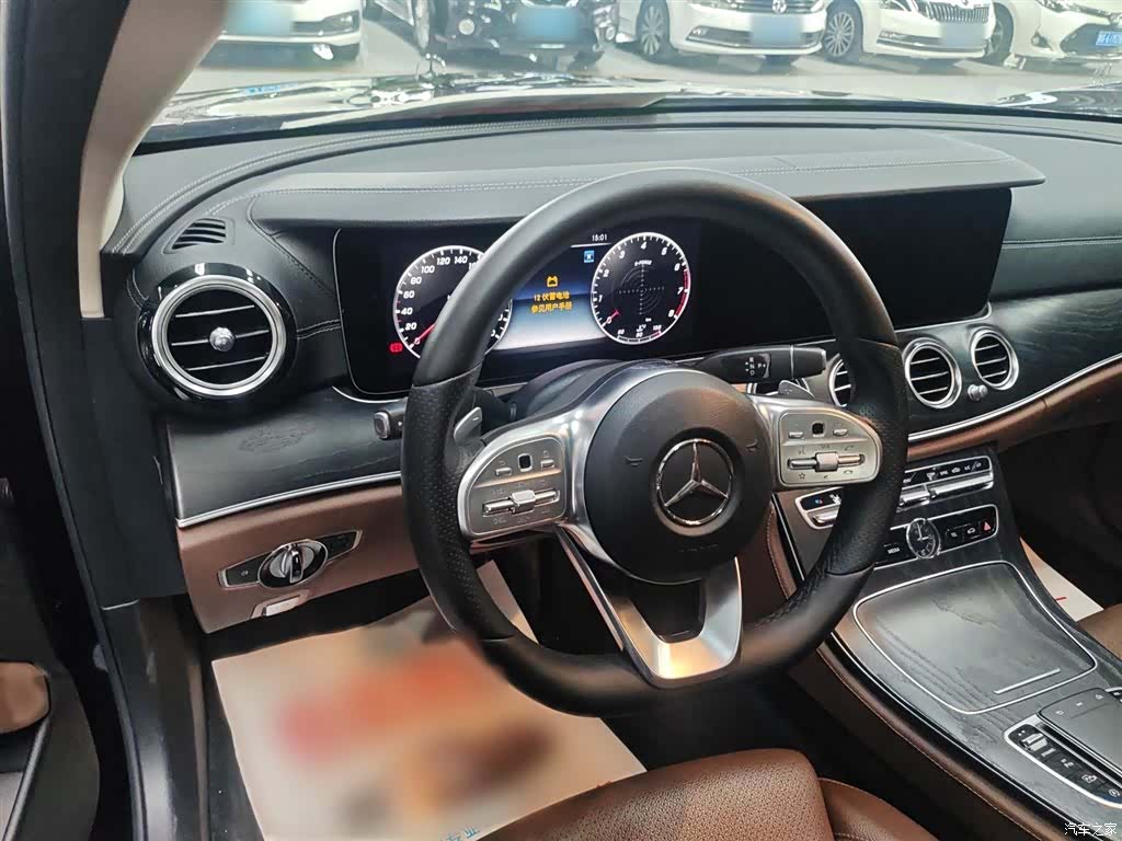 Mercedes-Benz E-Class, 2019 9
