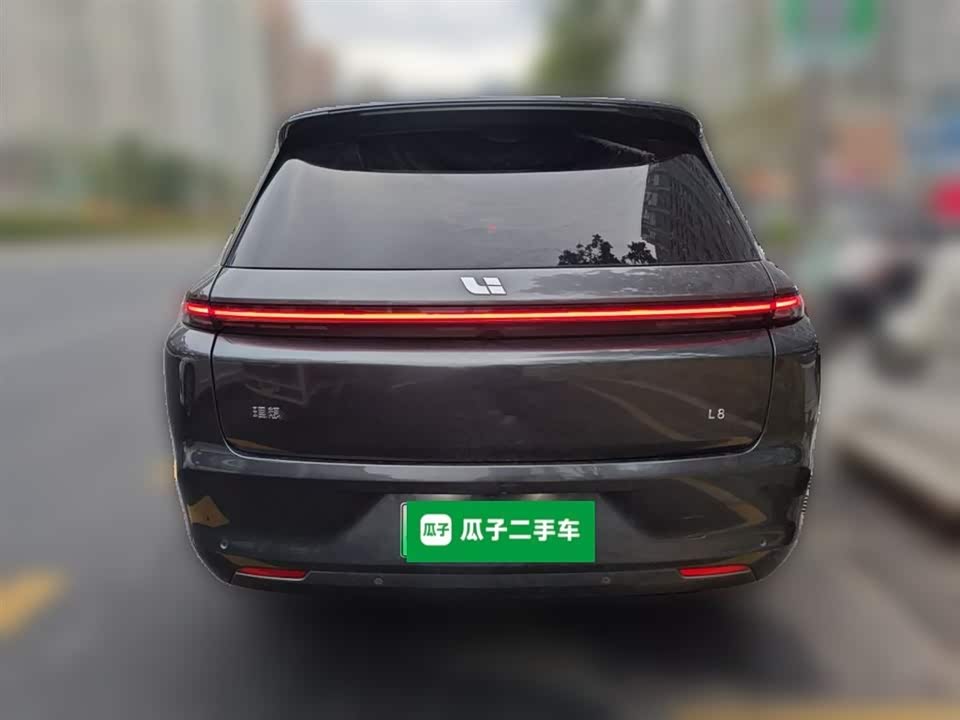 Li Auto Ideal L8