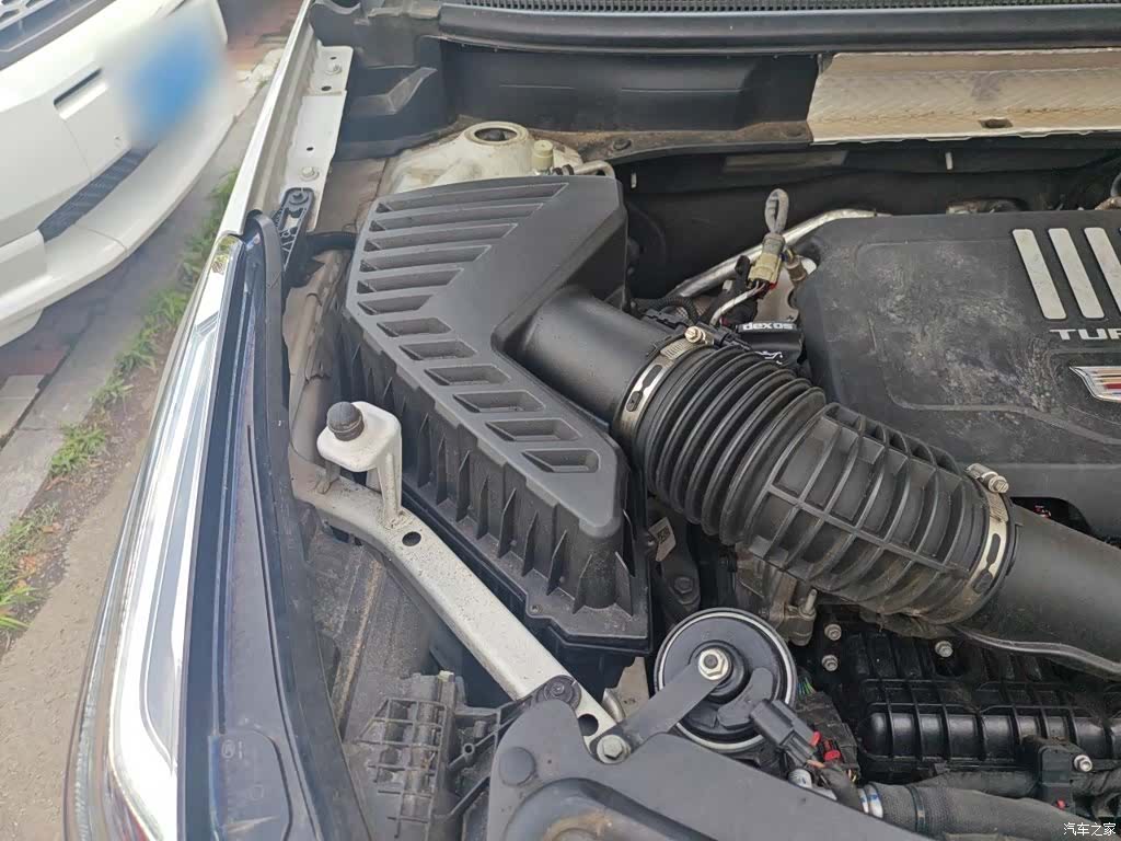 Cadillac XT5, 2022 23