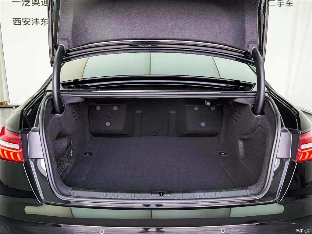 Audi A6L, 2022 19