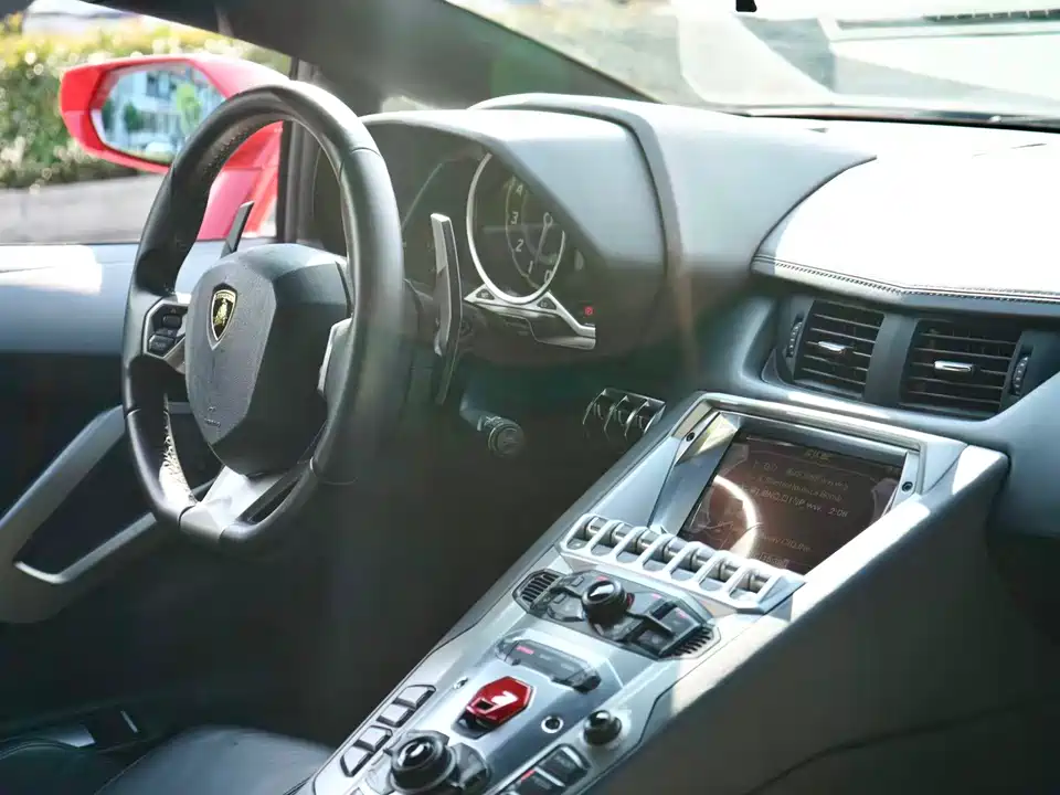 Lamborghini Aventador