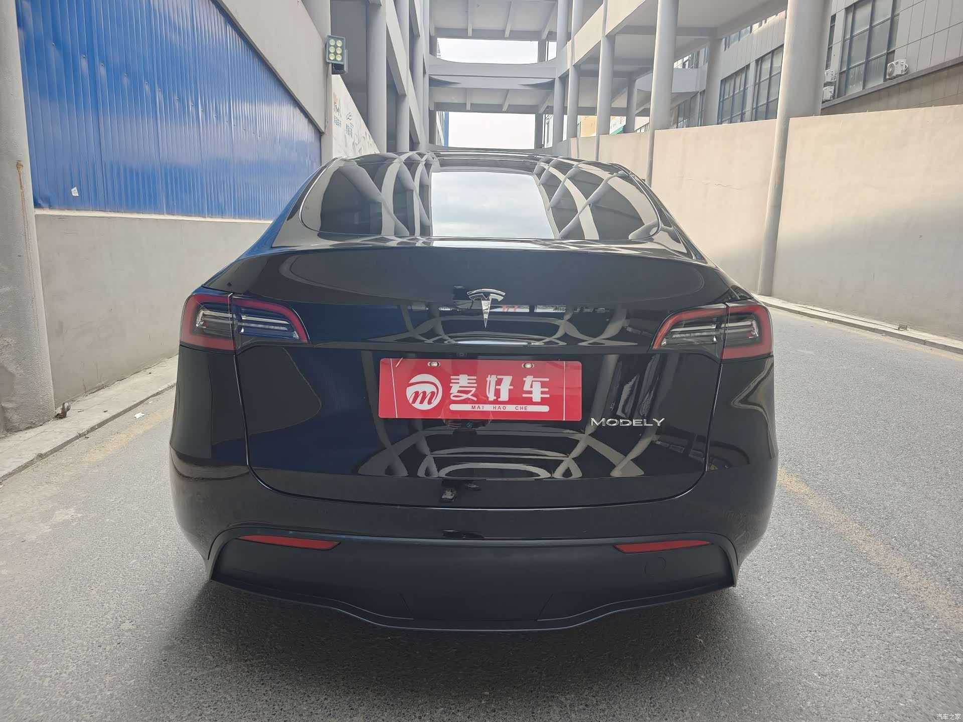 Tesla Model Y, 2023 6