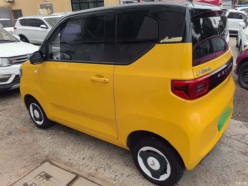 Wuling MINIEV, 2023 все фото