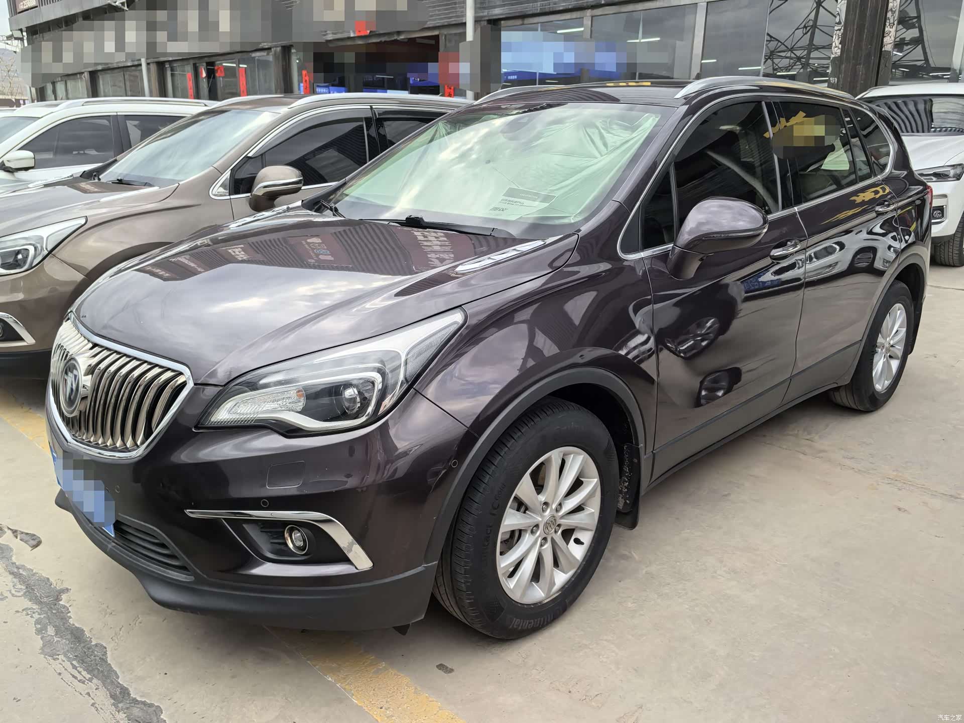 Buick Envision Plus, 2018 1