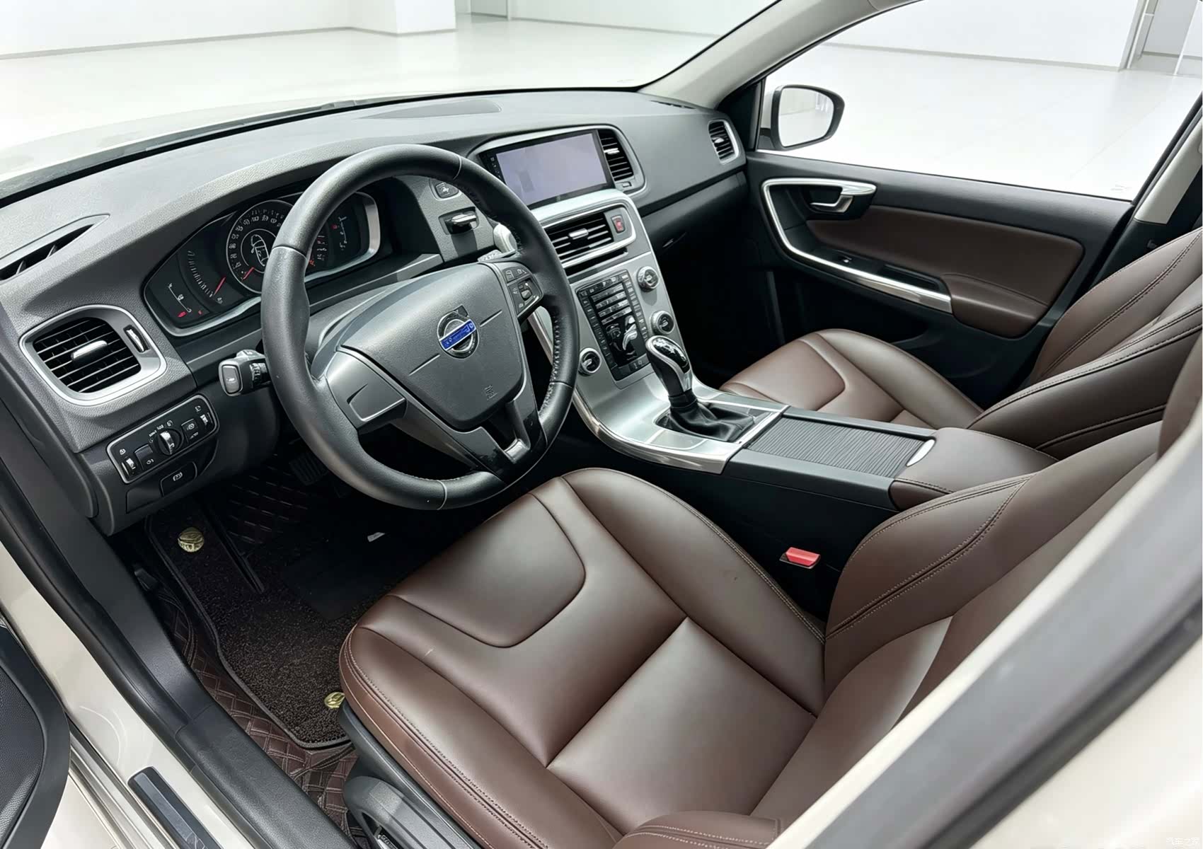Volvo S60, 2016 4