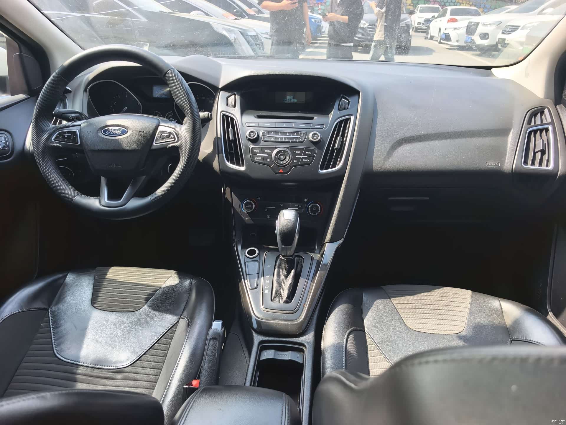 Ford Focus, 2015 7