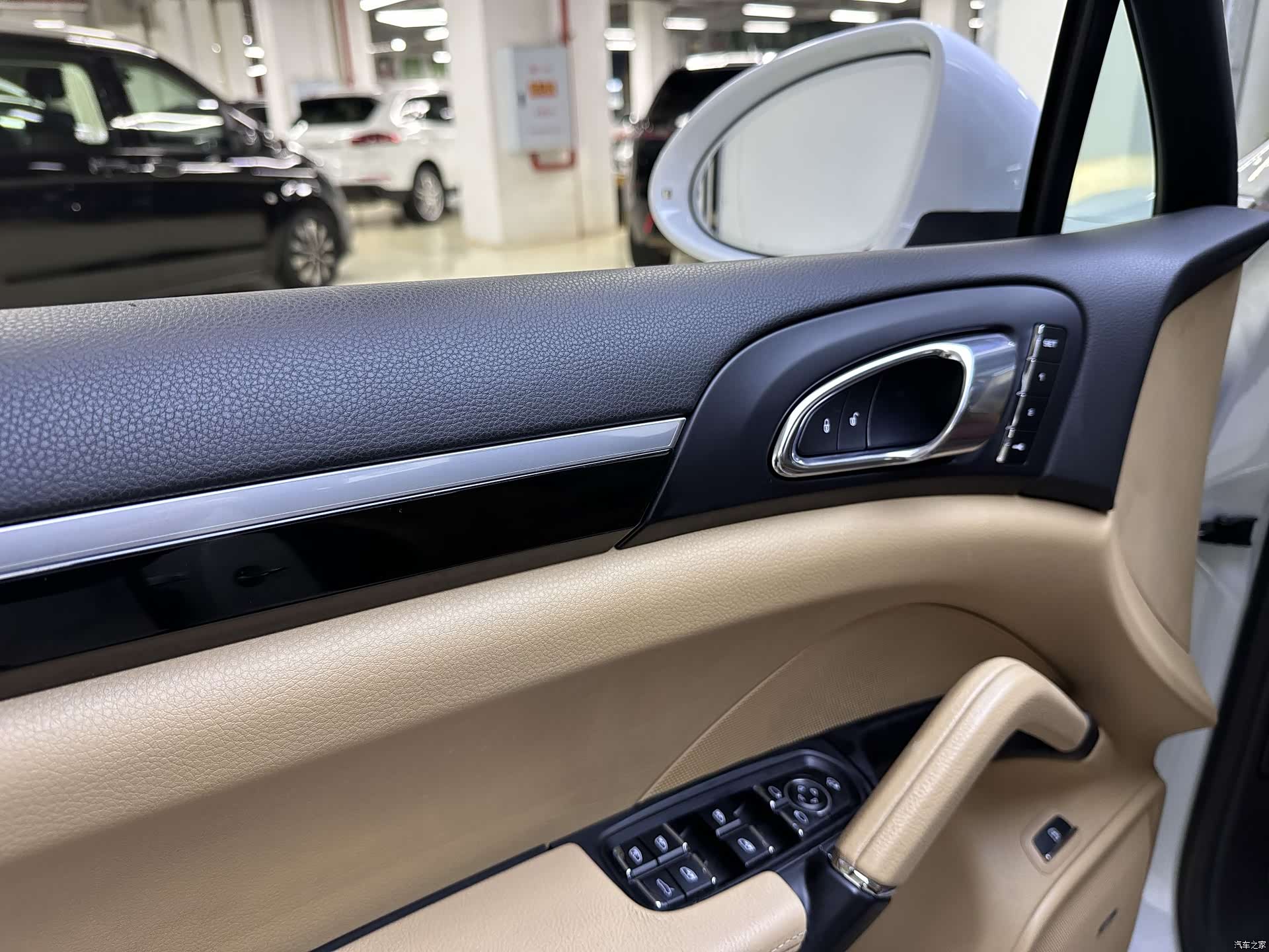 Porsche Cayenne, 2018 8