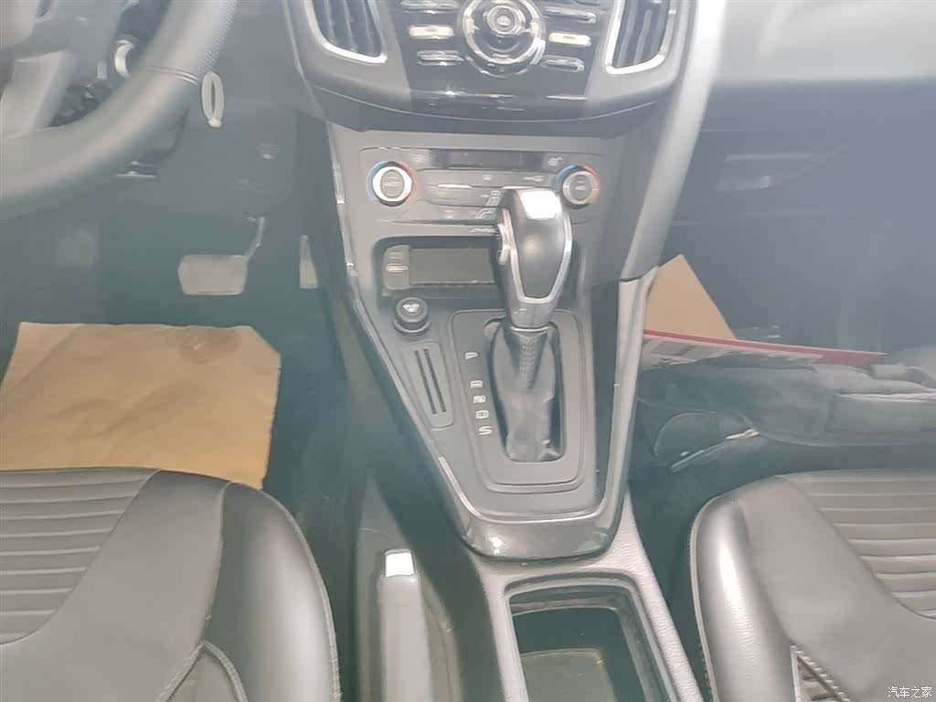 Ford Focus, 2016 14