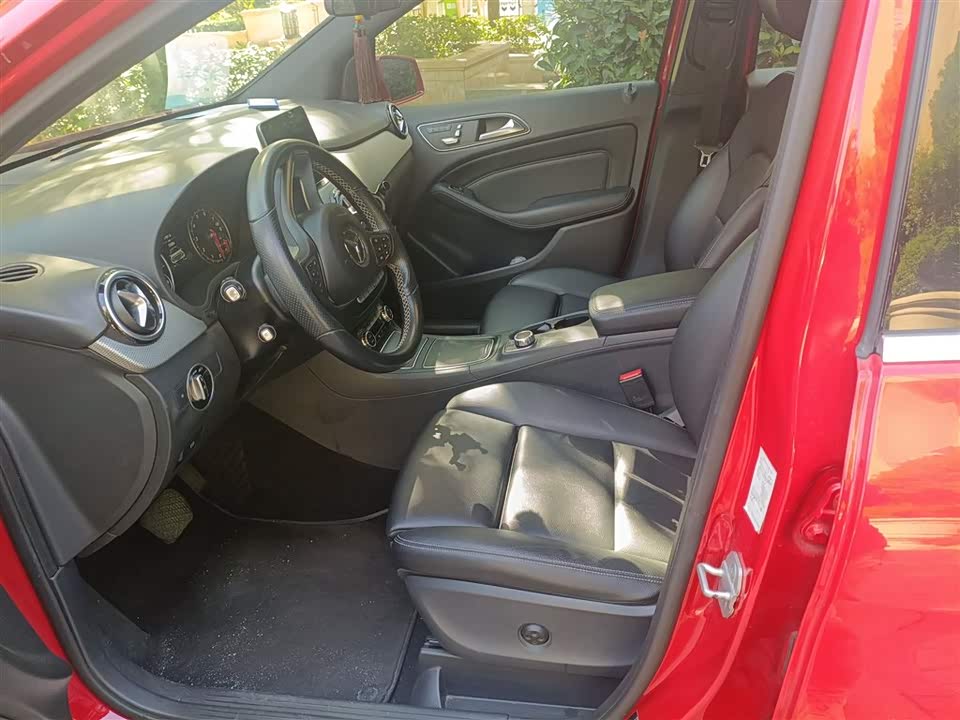 Mercedes-Benz Class B