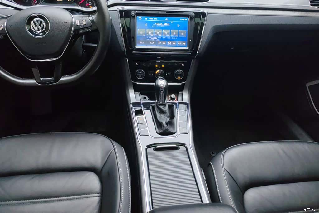 Volkswagen Passat, 2017 16