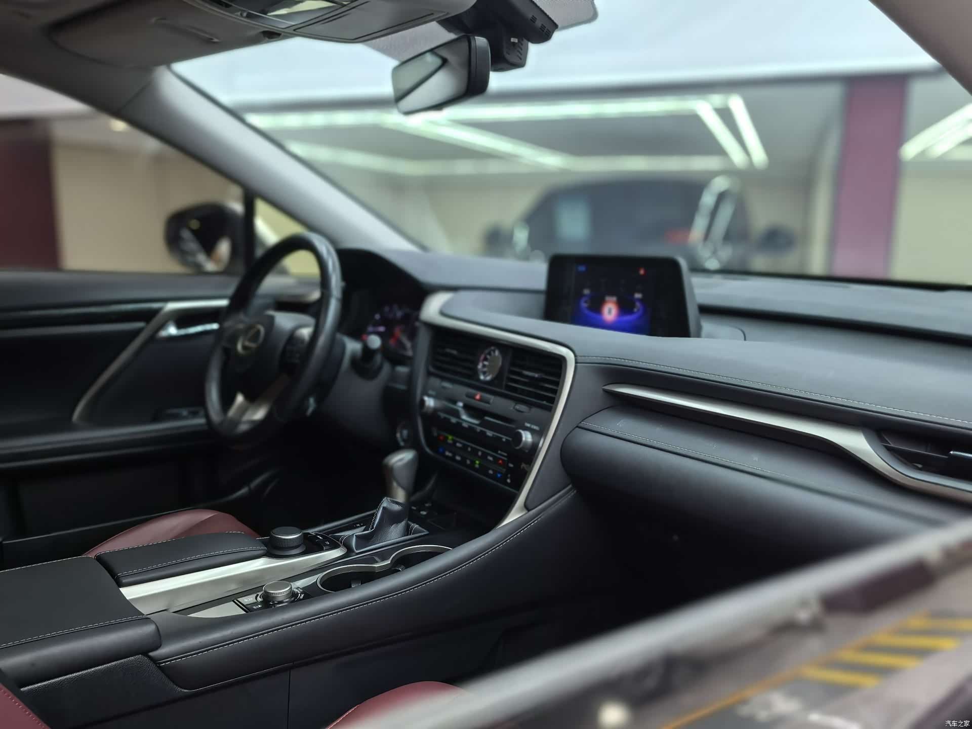 Lexus RX, 2018 28