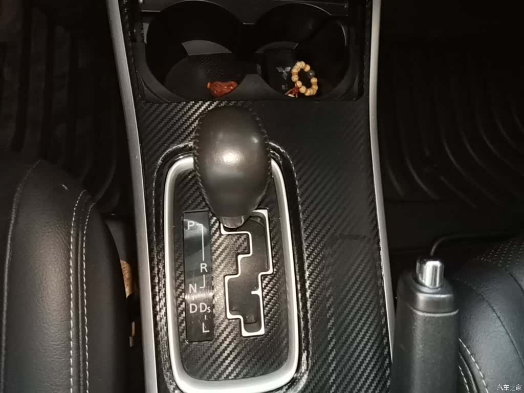 Mitsubishi Outlander, 2018 14