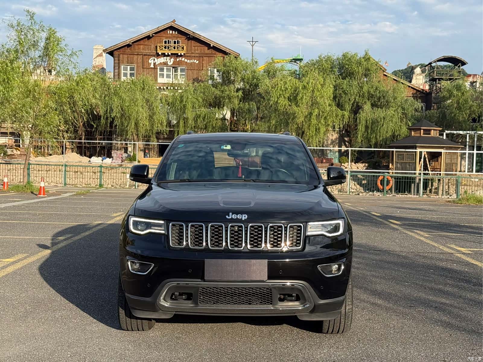 Jeep Grand Cherokee, 2017 все фото