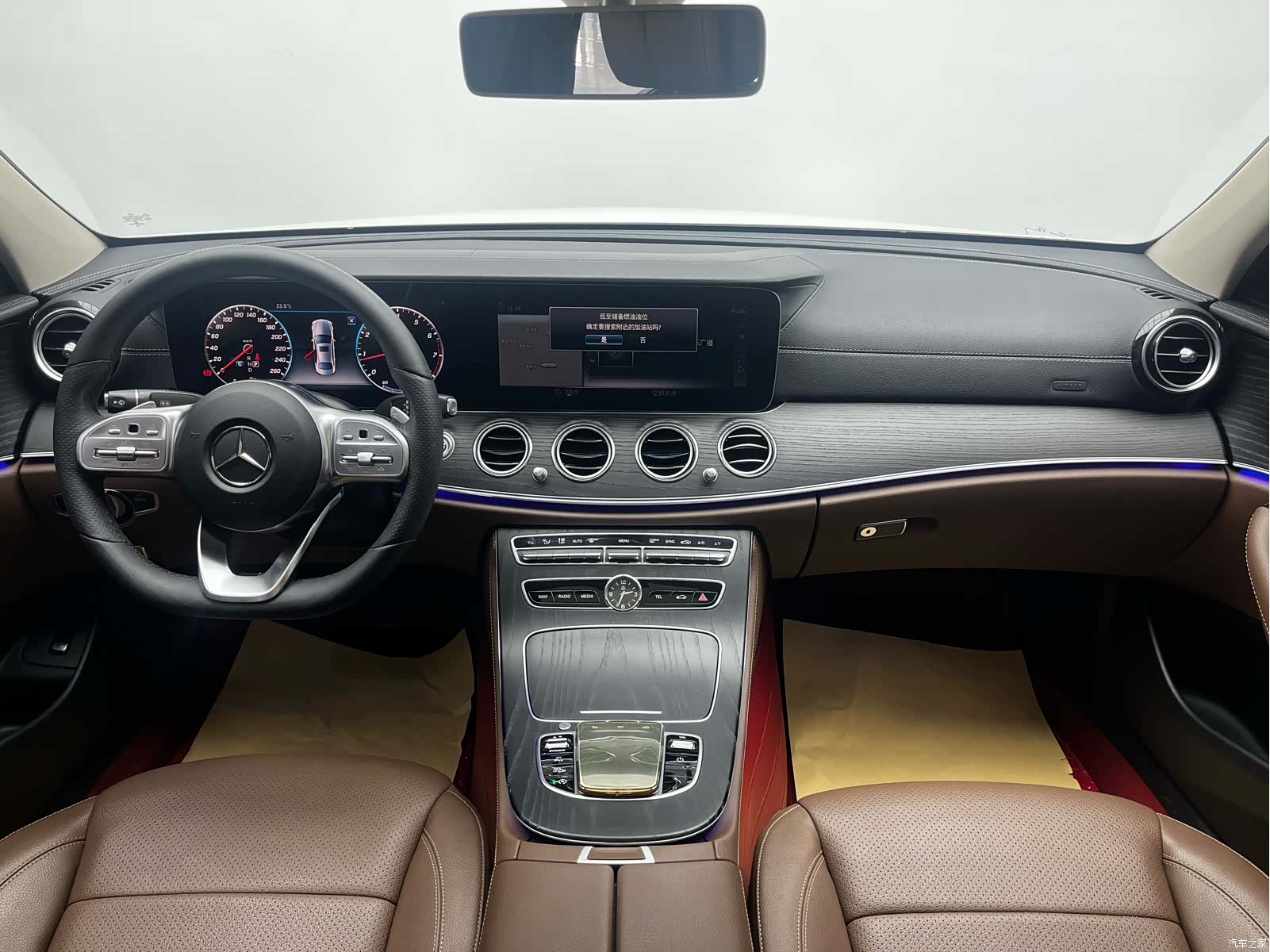 Mercedes-Benz E-Class, 2020 12