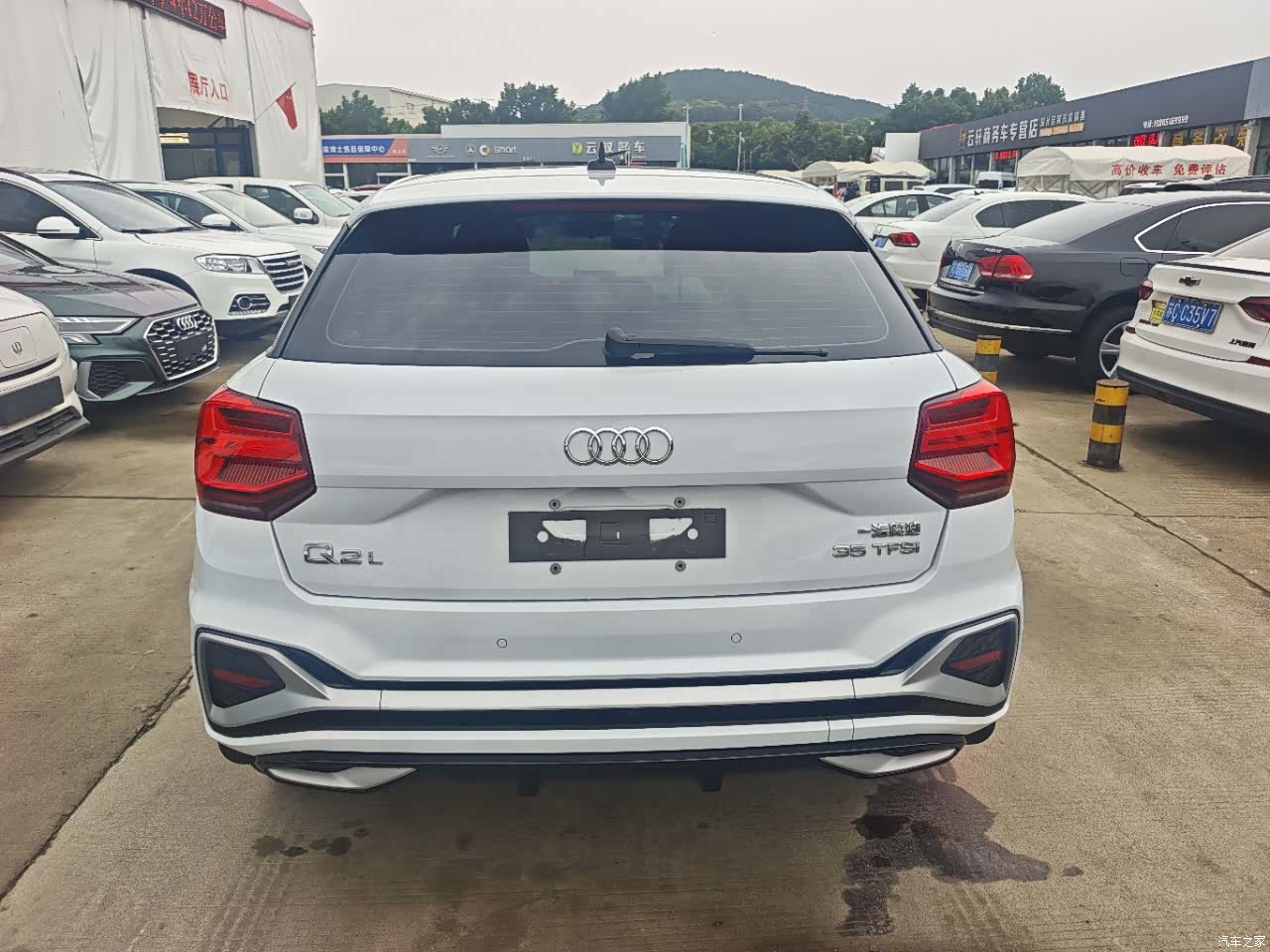 Audi Q2L, 2022 12