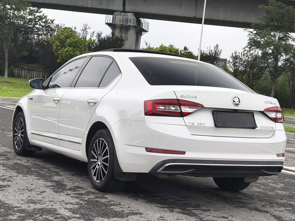 Skoda Octavia Skoda Octavia