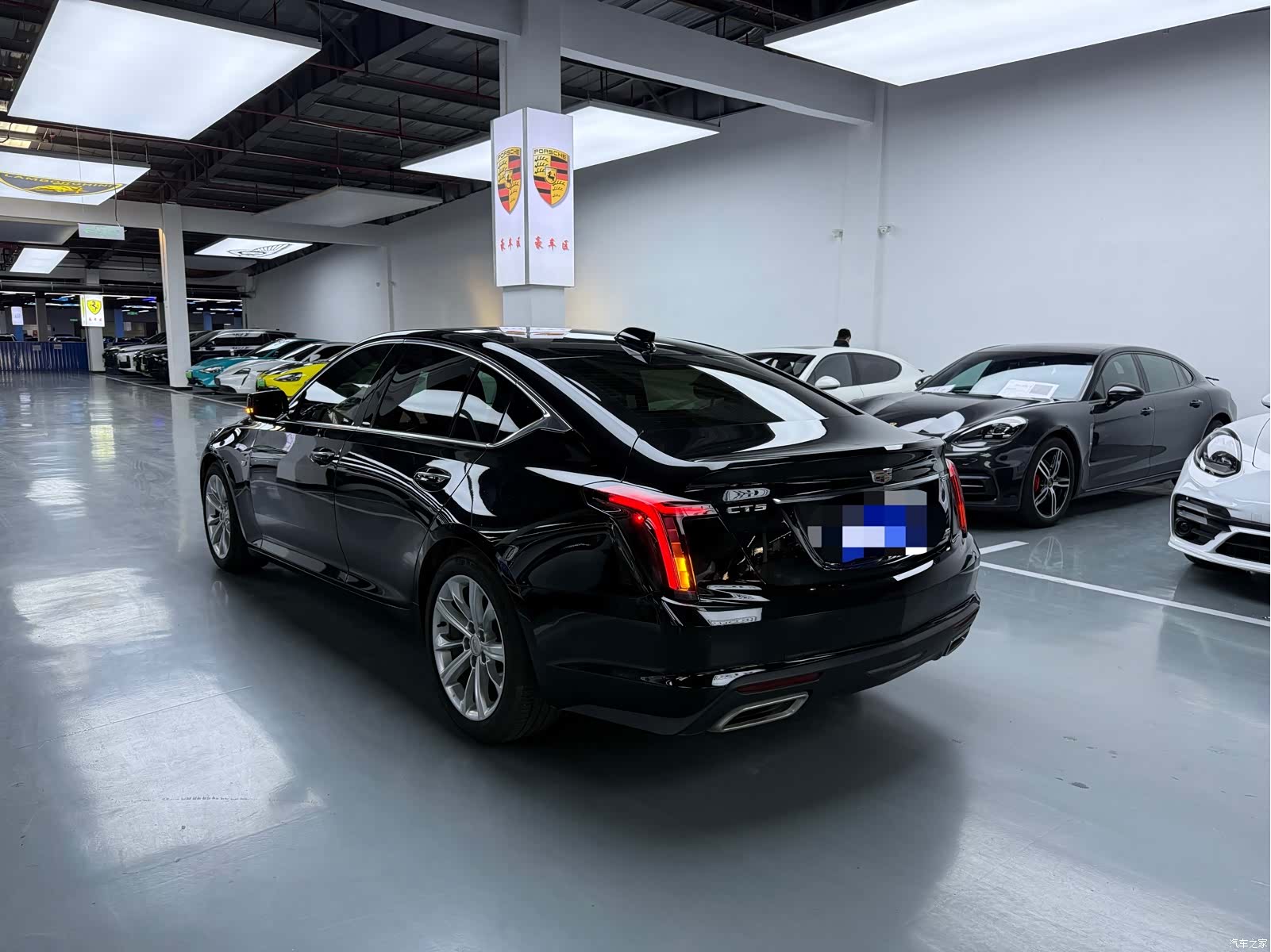 Cadillac CT5, 2024 13