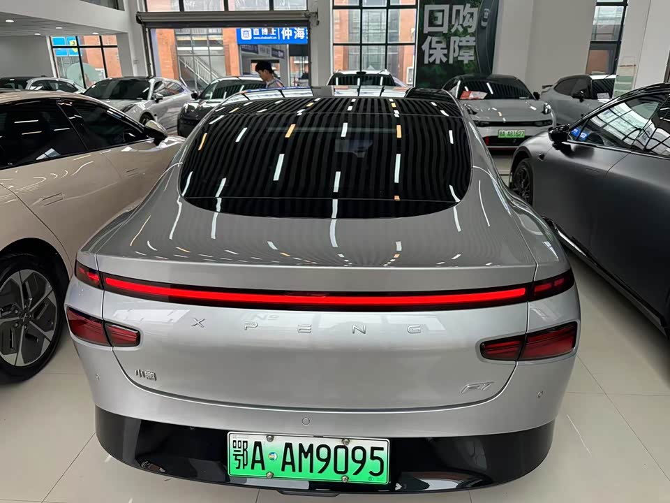 XPENG P7 XPENG P7