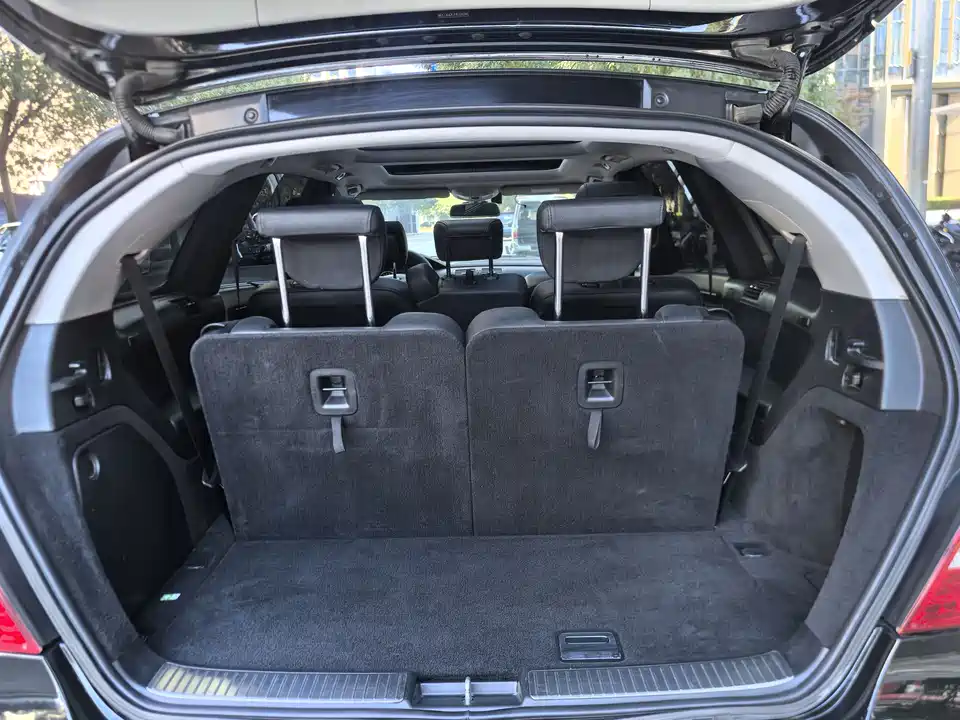 Mercedes-Benz R-class