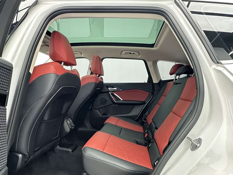 BMW X1 2023, фото 5