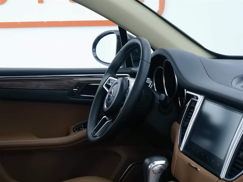 Zotye SR9 Zotye SR9