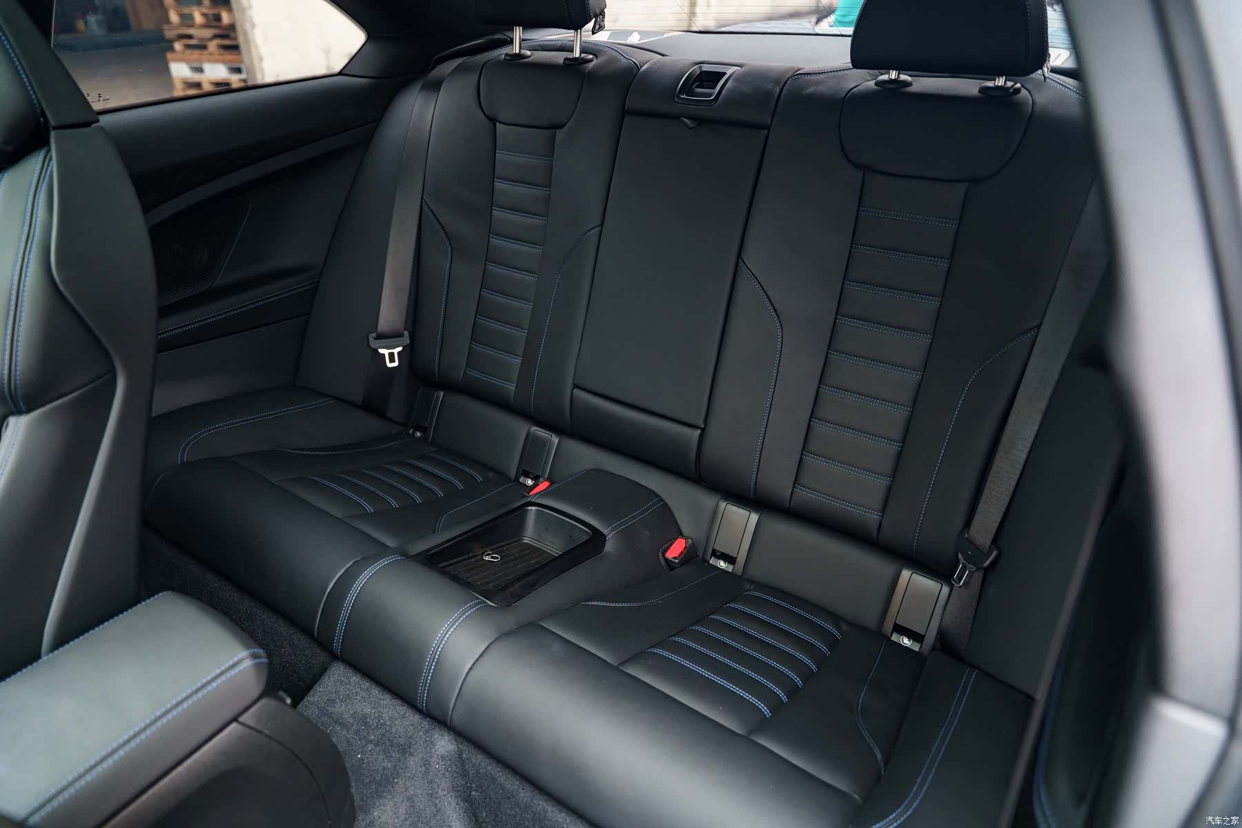 BMW M2, 2026 14