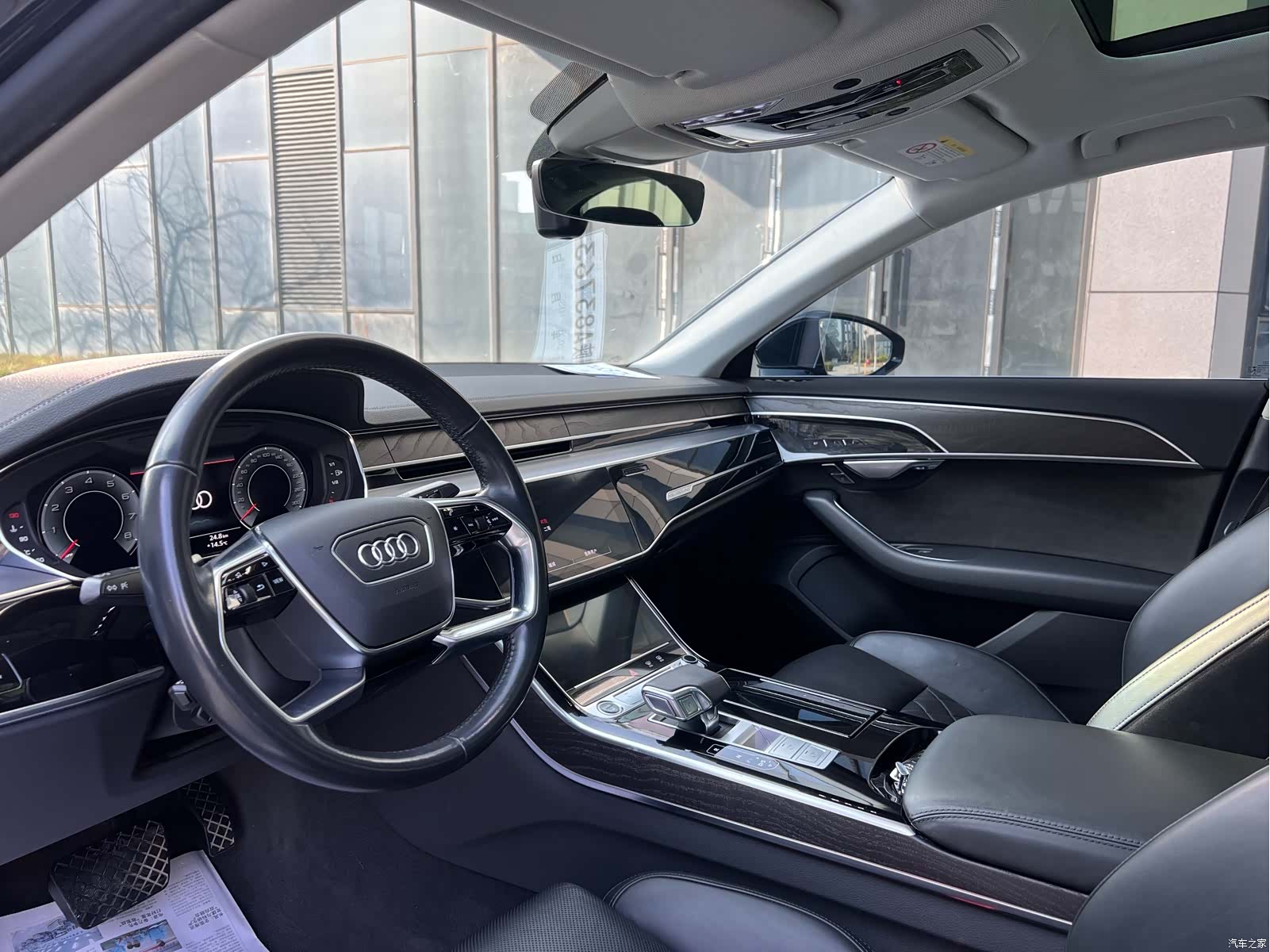 Audi A8L, 2020 10