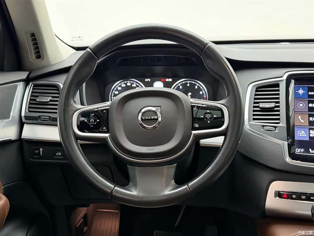 Volvo XC90, 2018 26