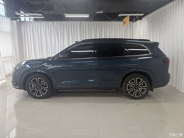AITO M7, 2024 4