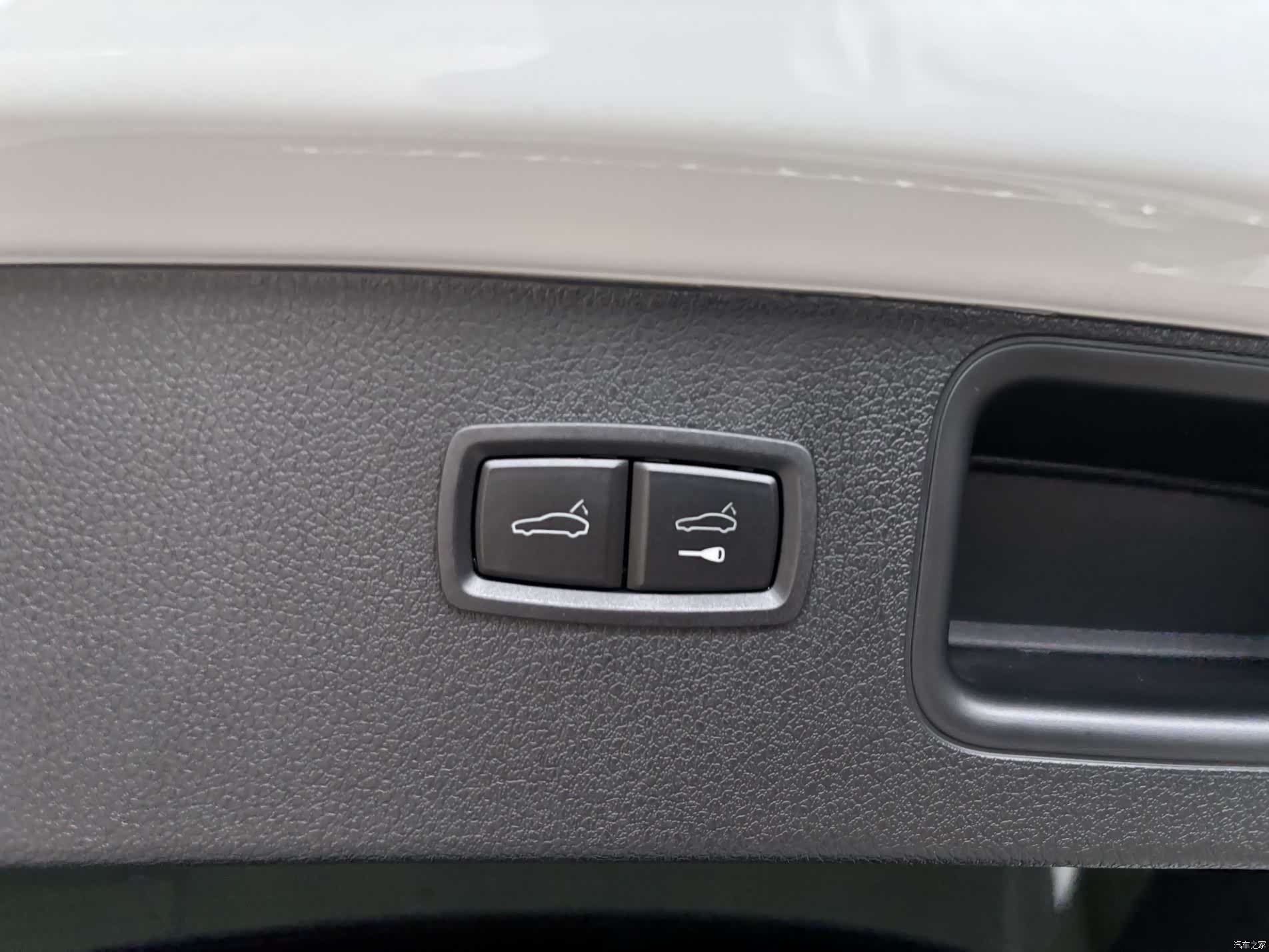 Porsche Macan, 2022 30