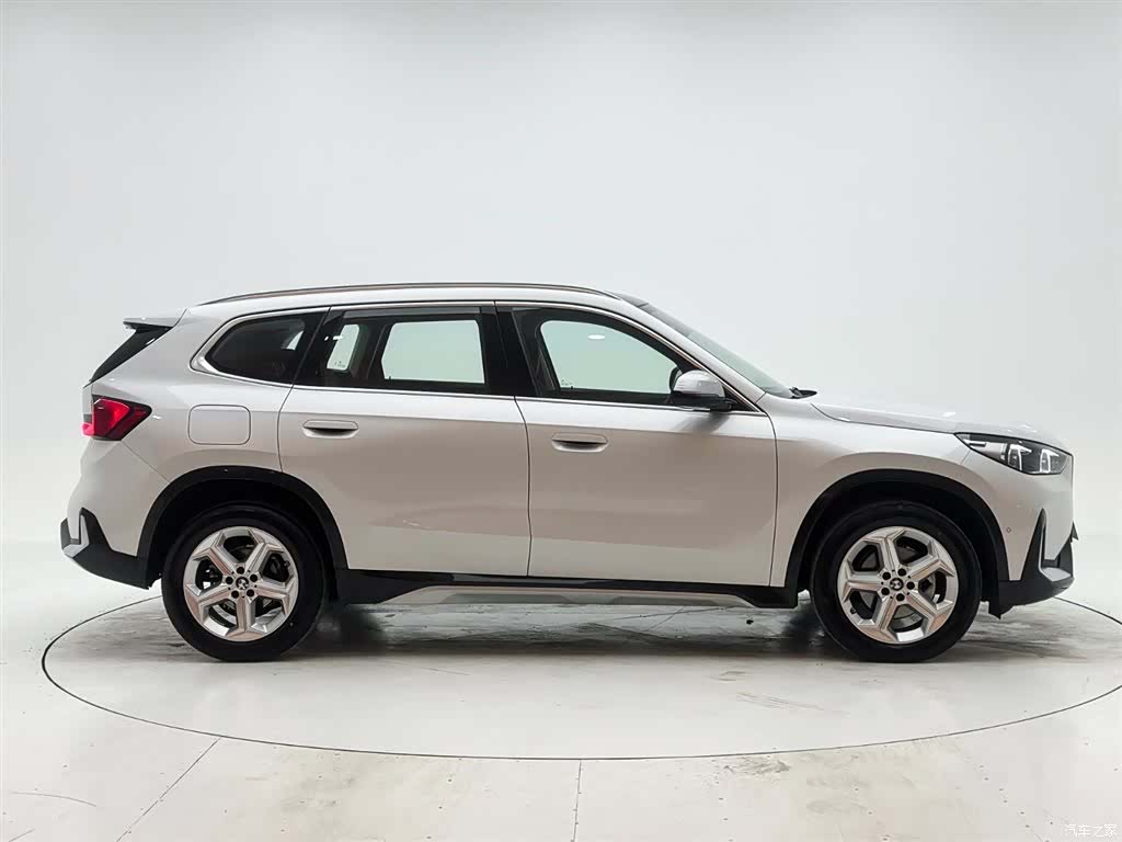 BMW X1, 2023 9