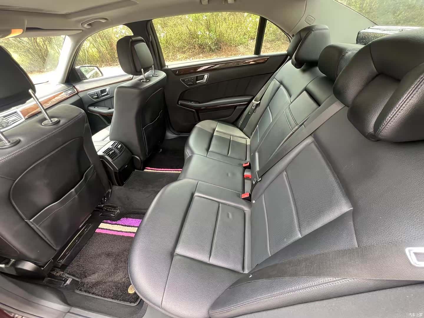 Mercedes-Benz E-Class, 2012 6