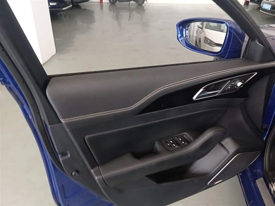 Hongqi H5 Hongqi H5