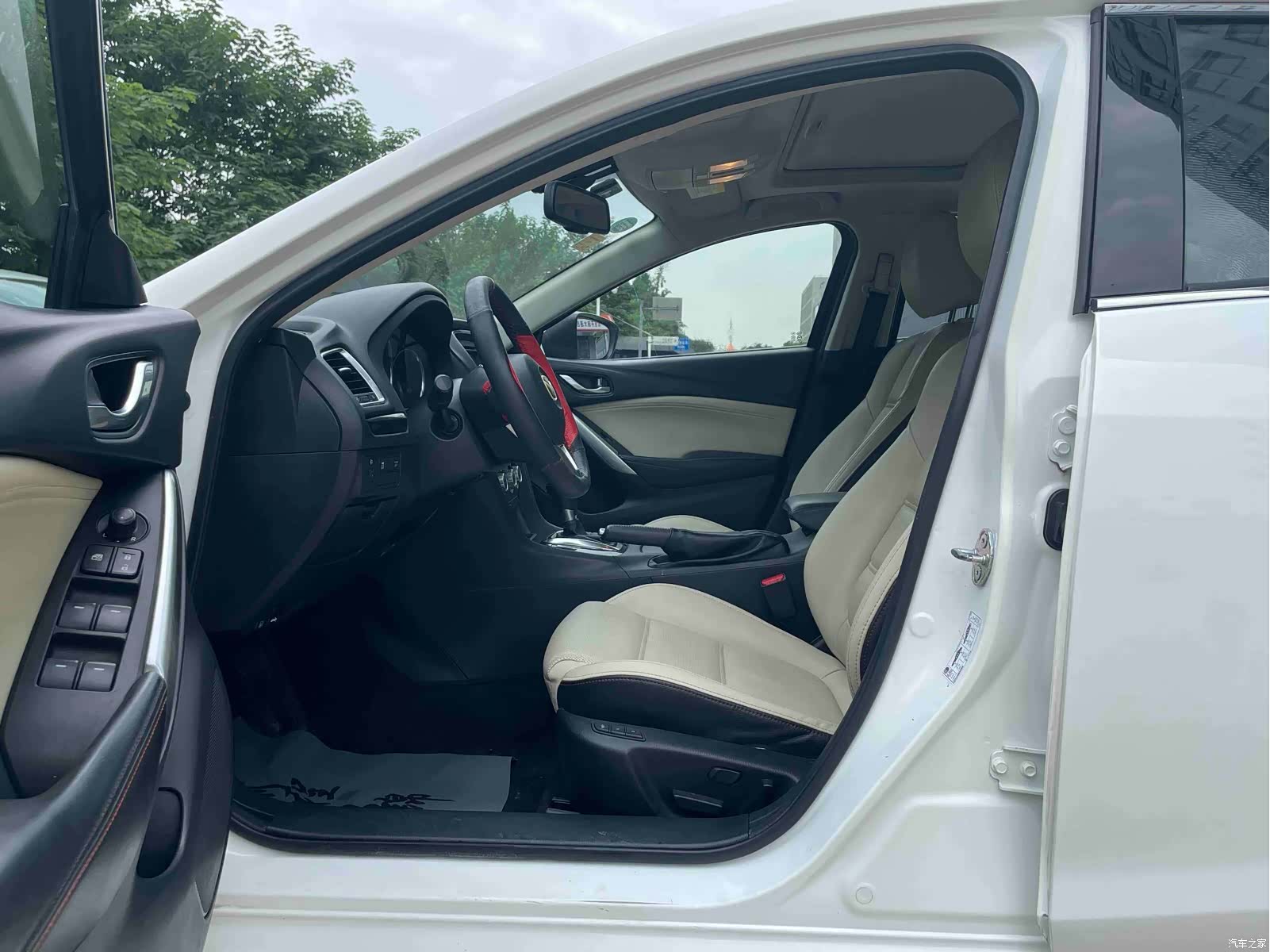 Mazda Atenza, 2015 7