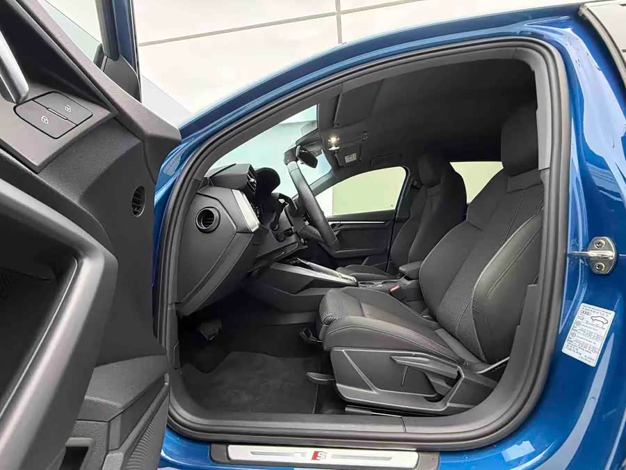 Audi A3 2021, фото 18
