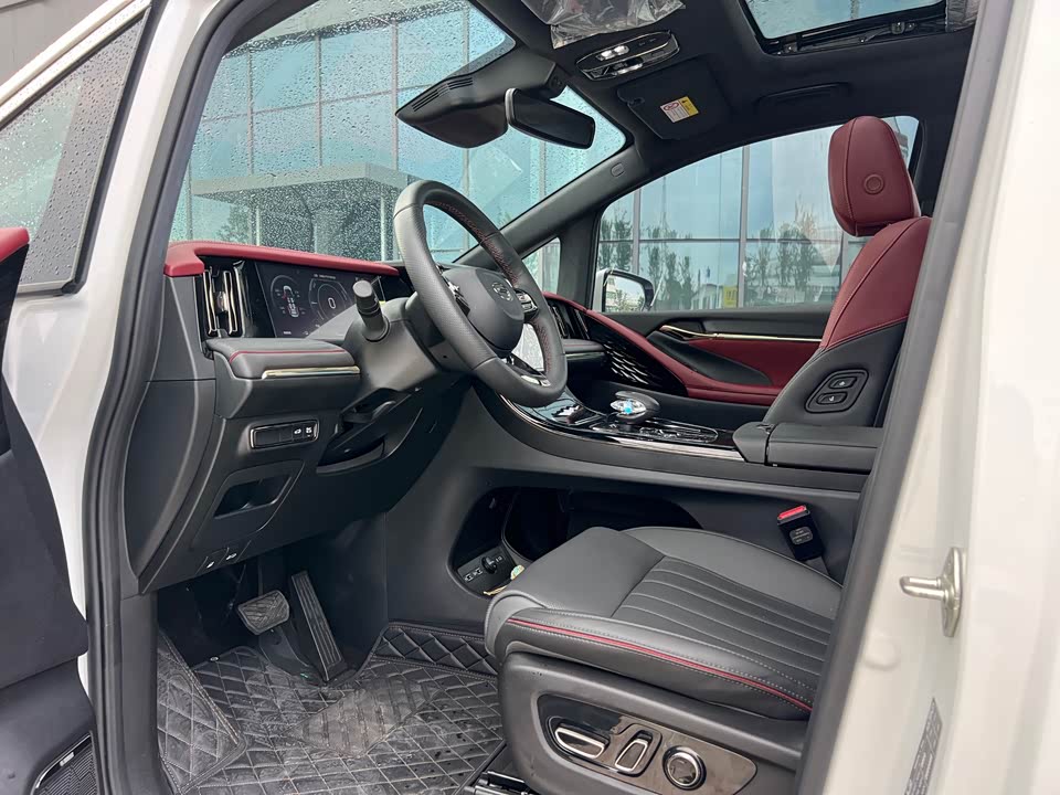 Trumpchi Trumpchi M8