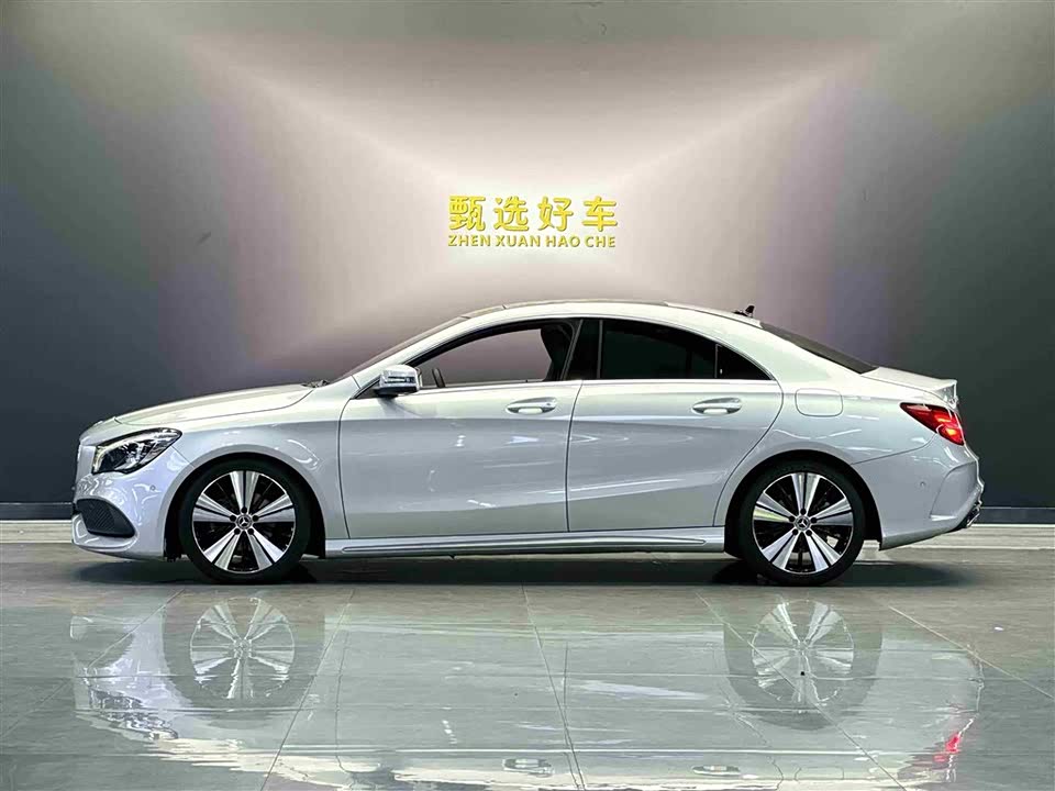 Mercedes-Benz CLA